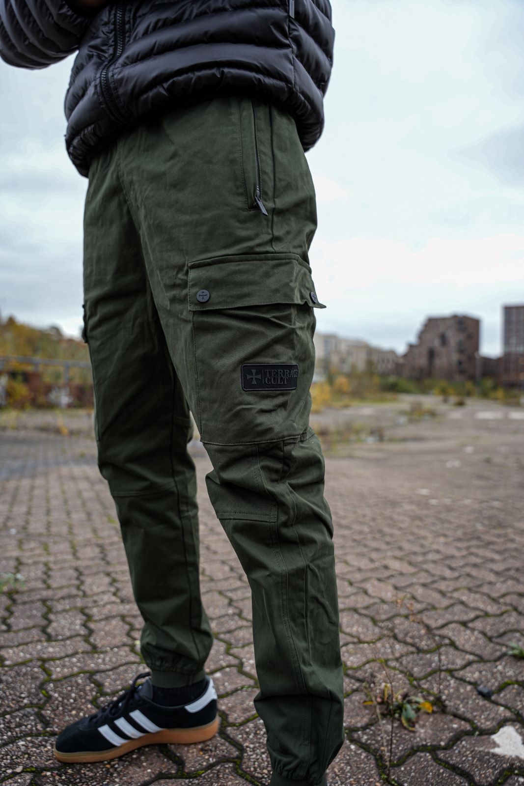 The Cult Cargo Pants :: Khaki