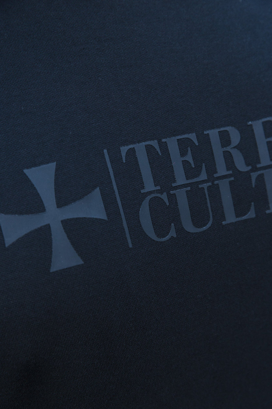 Altieri Sweater :: Black