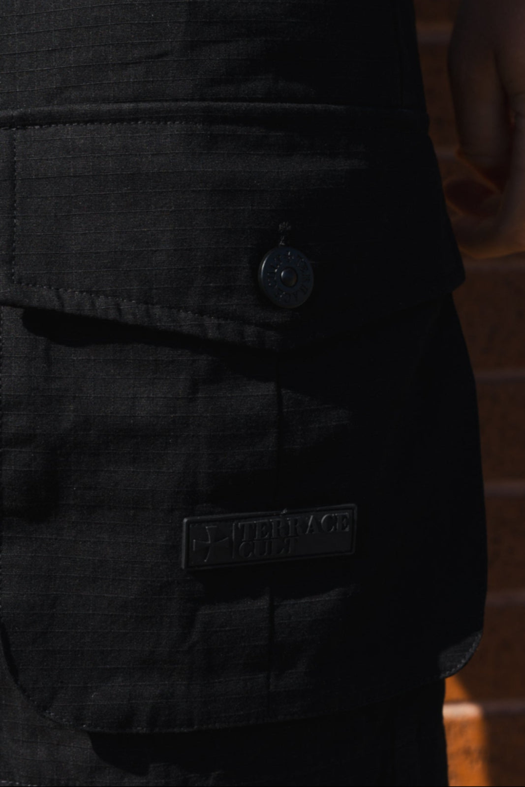 Dario Ripstop Cargo Shorts :: Black