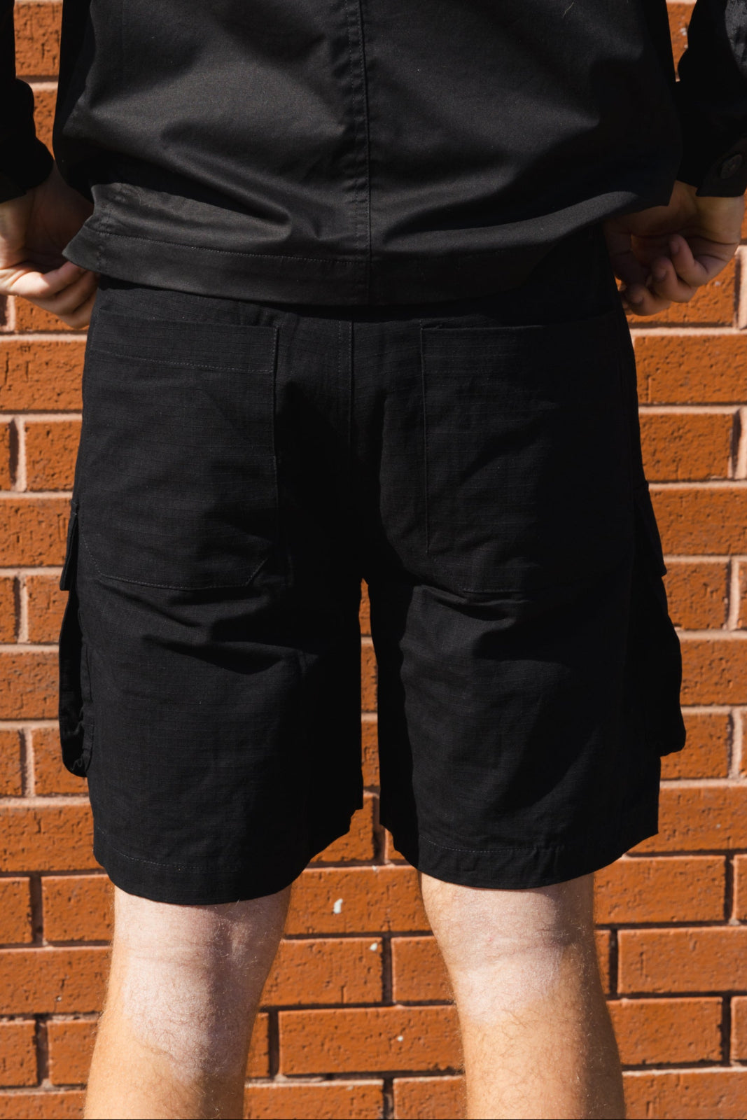 Dario Ripstop Cargo Shorts :: Black