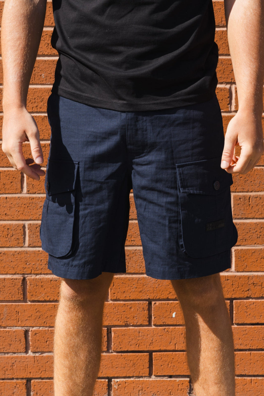 Dario Ripstop Cargo Shorts :: Navy