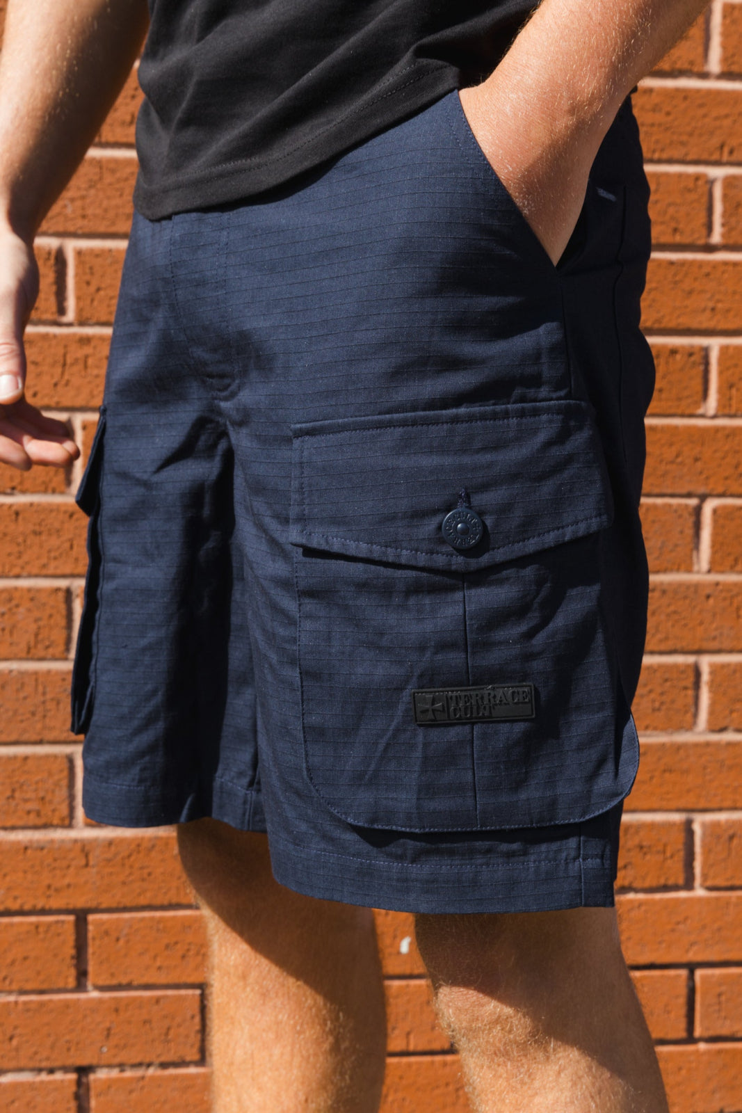 Dario Ripstop Cargo Shorts :: Navy