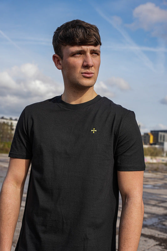 The Classic Tee :: Black