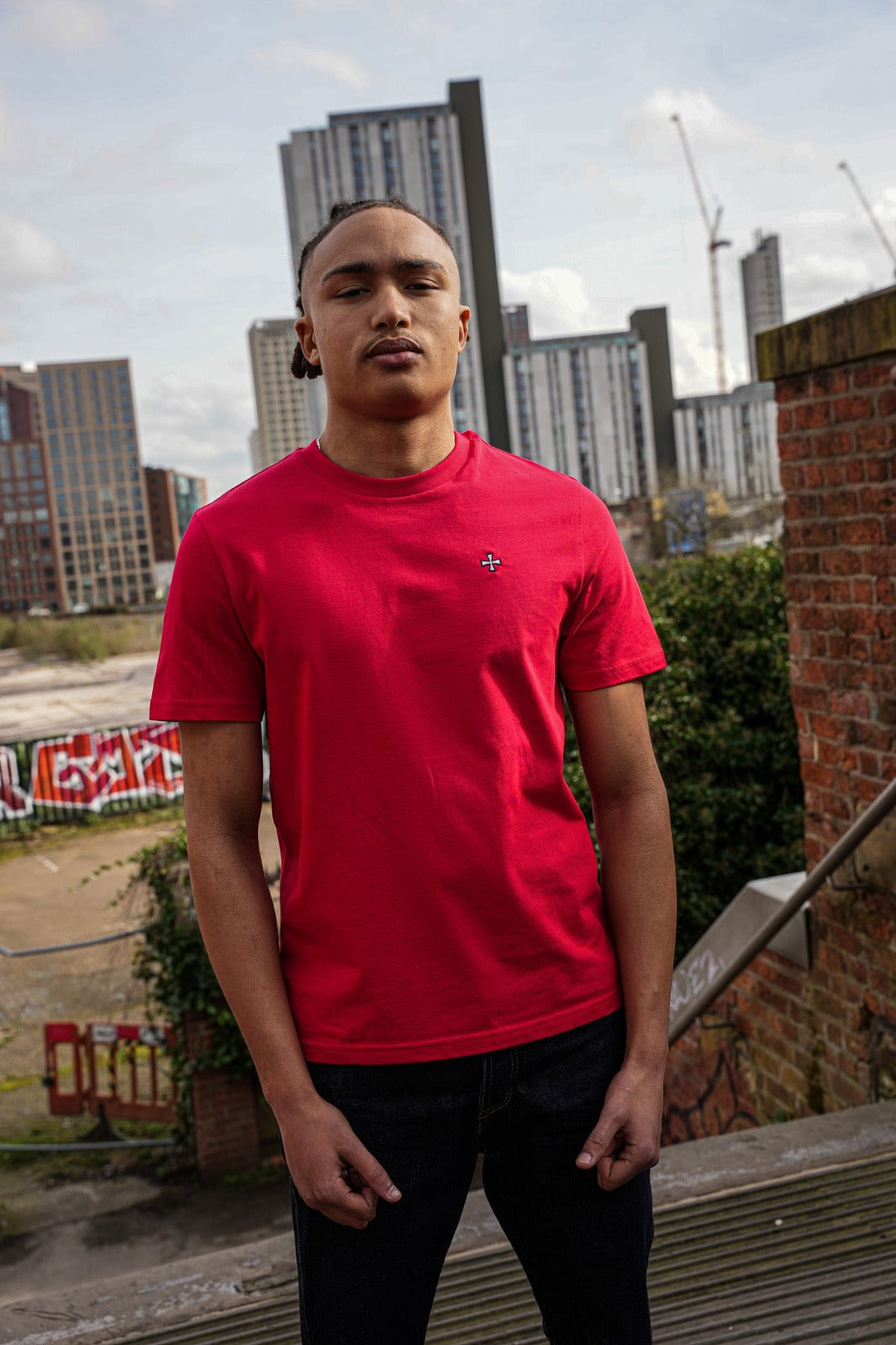The Classic Tee :: Red