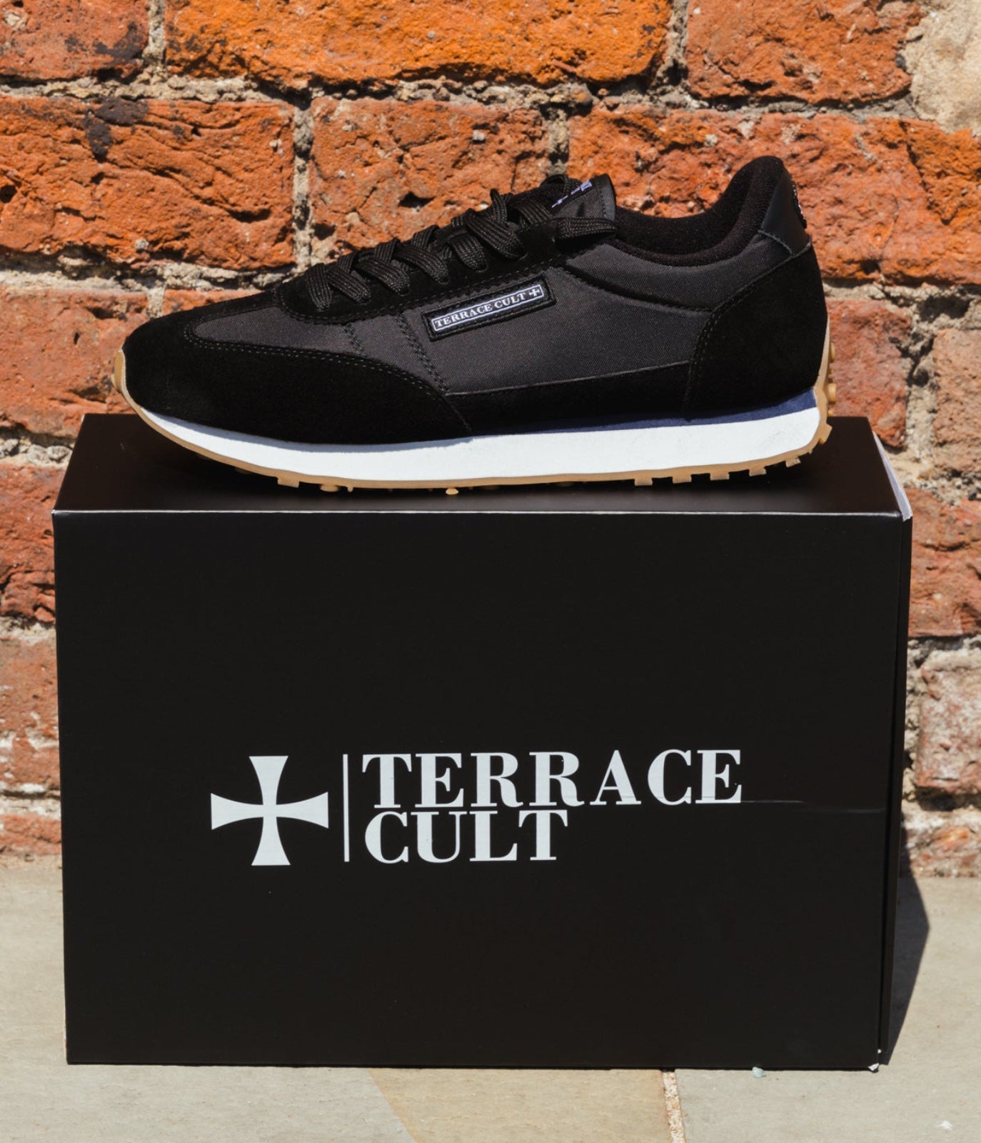 Vittorio Trainers :: Black/White