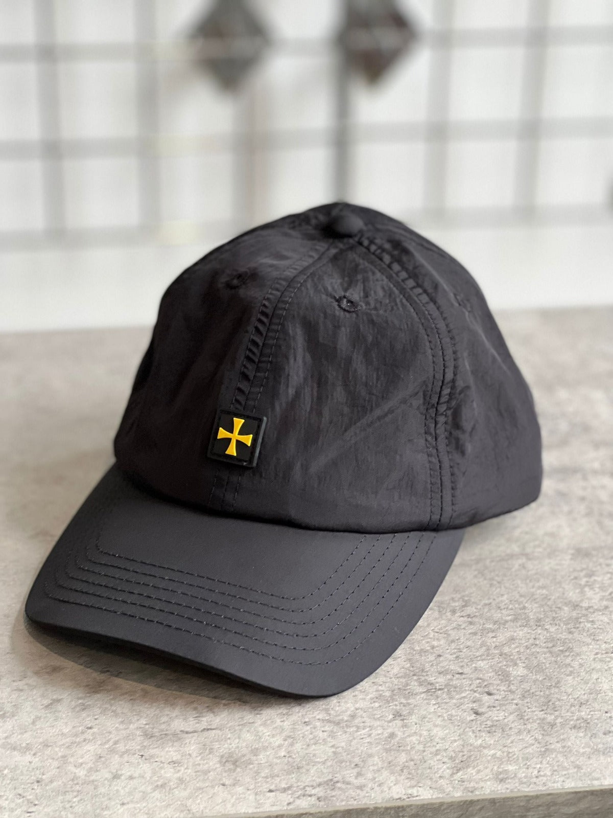 Terrace Nylon Cap :: Black