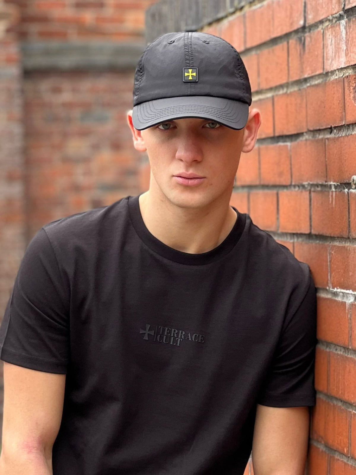 Terrace Nylon Cap :: Black