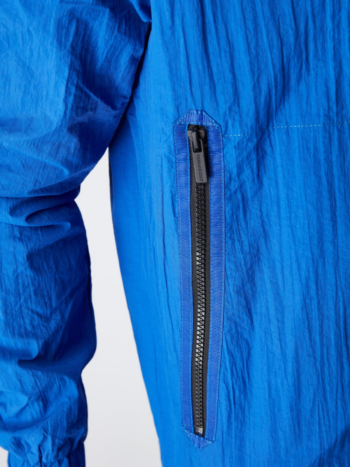 Conte Lightweight Windbreaker :: Colbalt Blue
