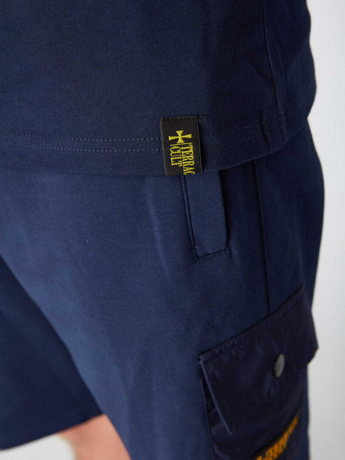 Terrace Cult Pocket Shorts :: Navy
